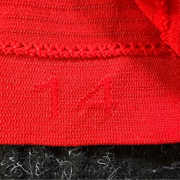 Lululemon Swiftly Tech Racerback Tank Top 2.0 Race Length Vibrant Red Size 14 - Picture 6 of 7